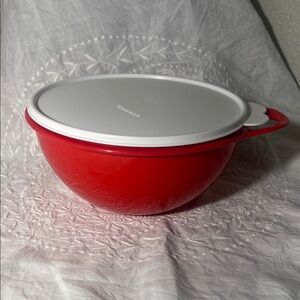 Tupperware Thatsa Bowl Jr 12 Cup with Lid Mixing Serving Container